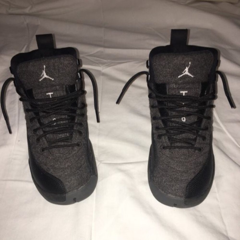 Air jordan 12 retro wool